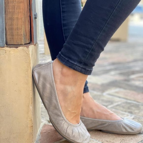 Oil Tanned Taupe Storehouse Flats - Picture 2 of 9